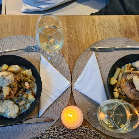 Le Tonneau Insolite Bacchus - Le Souffle Du Saule - Bed & Breakfast Buhl-Lorraine