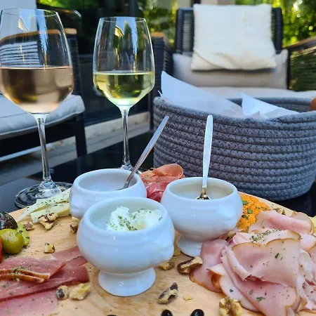Bed and Breakfast Le Tonneau Insolite Bacchus - Le Souffle Du Saule -