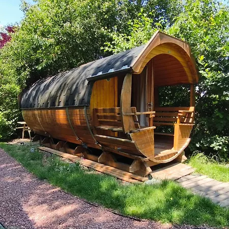 Couette-café Le Tonneau Insolite Du Souffle Du Saule