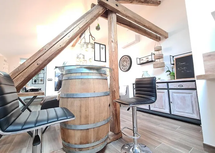 Le Tonneau Insolite Bacchus - Le Souffle Du Saule - Bed & Breakfast